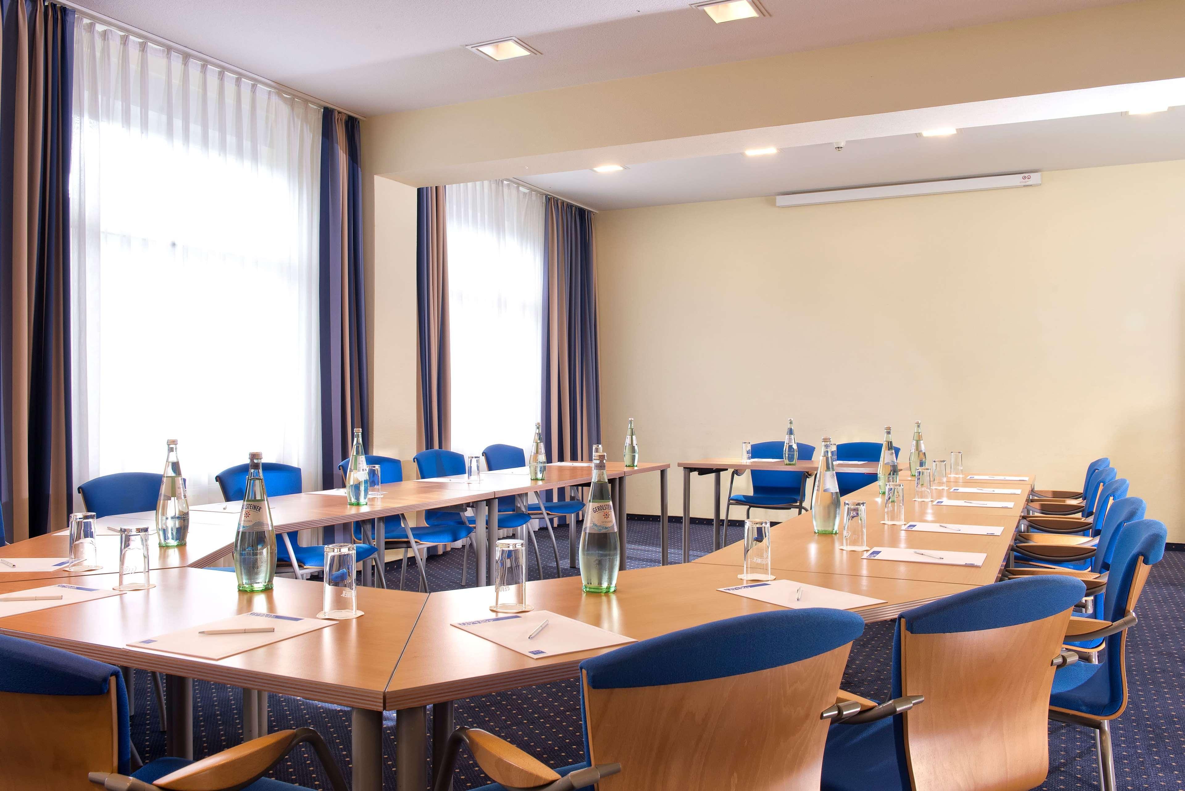 Tryp By Wyndham Luebeck Aquamarin Hotel Luaran gambar