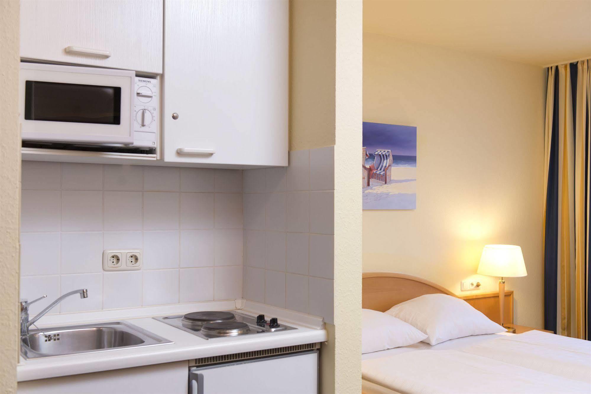 Tryp By Wyndham Luebeck Aquamarin Hotel Luaran gambar